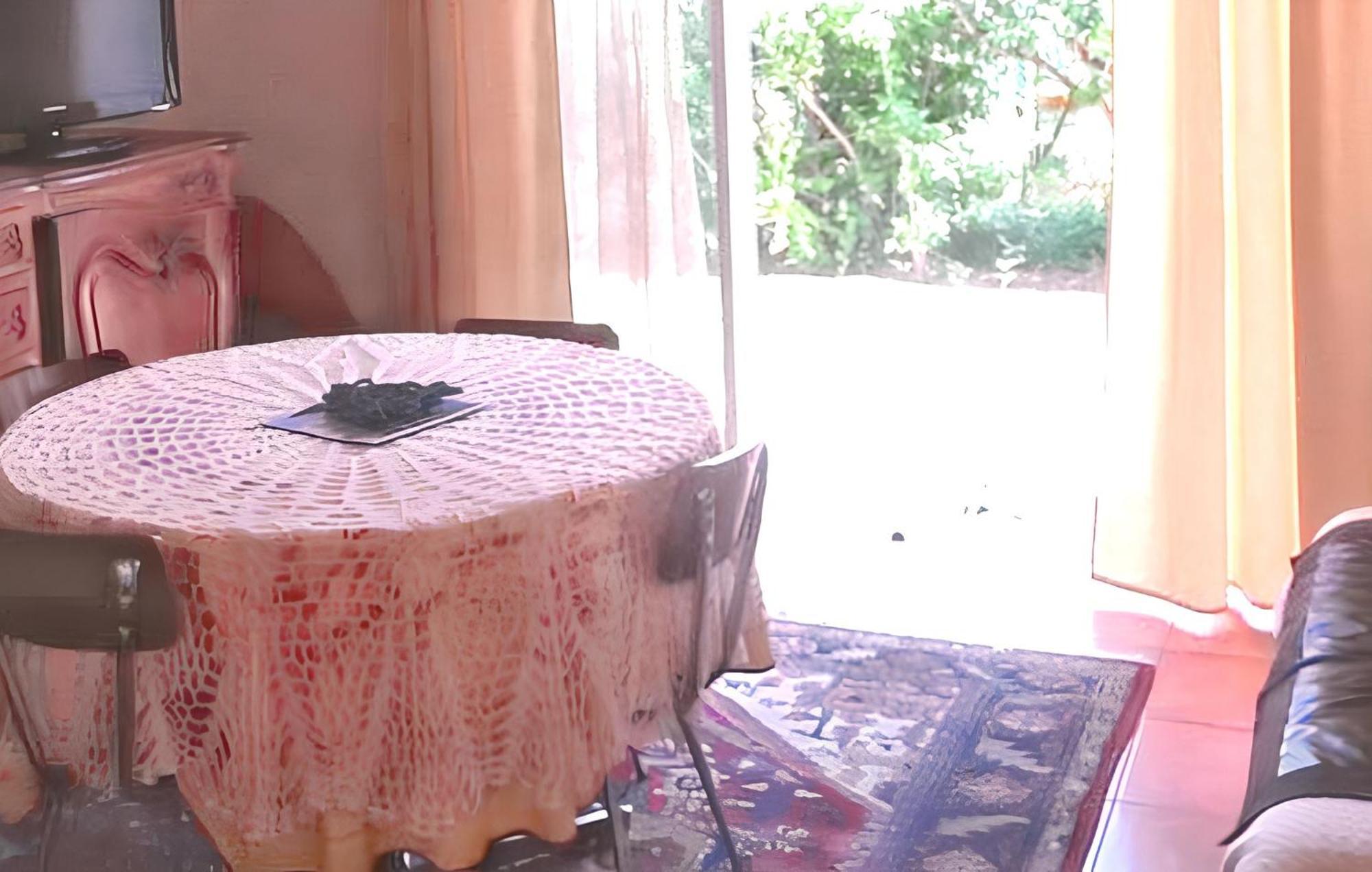 Appartement De 2 A A 400 M De La Avec Jardin Amenage Et Wifi
